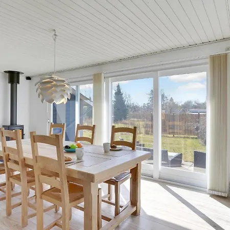 Belle Maison De 3 à *