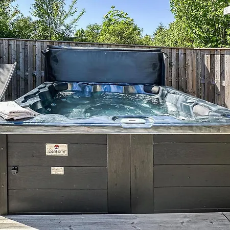 3 Bedroom Lovely In Сasa de vacaciones